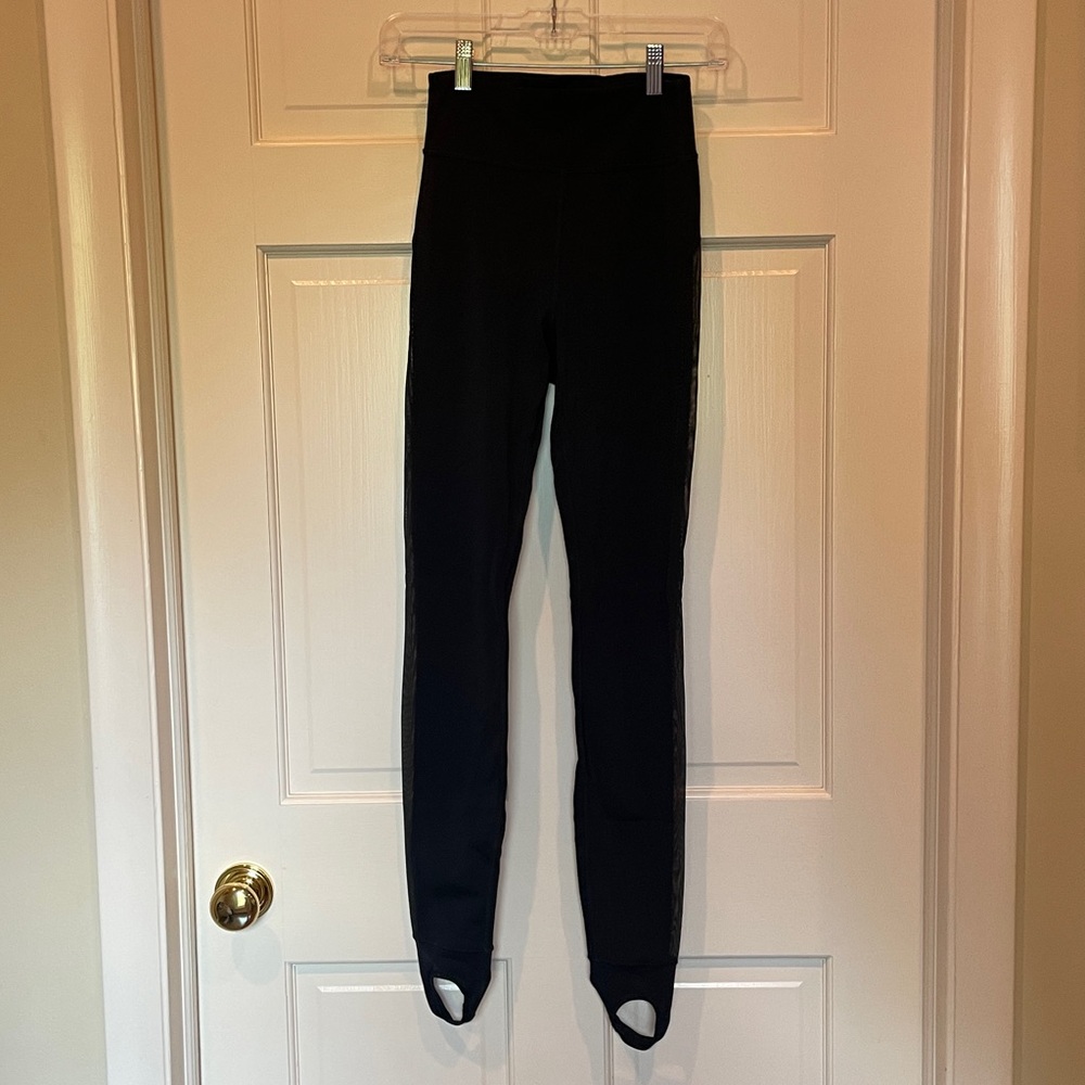 Lululemon Adore Your Core (28”) in Nocturnal Teal, Size 4 - Picture 4 of 9